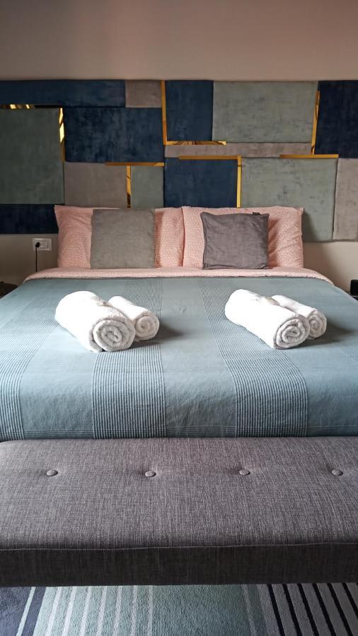 B&B Tra Colline Marchigiane - Sauna E Piscina San Giorgio di Pesaro Eksteriør bilde