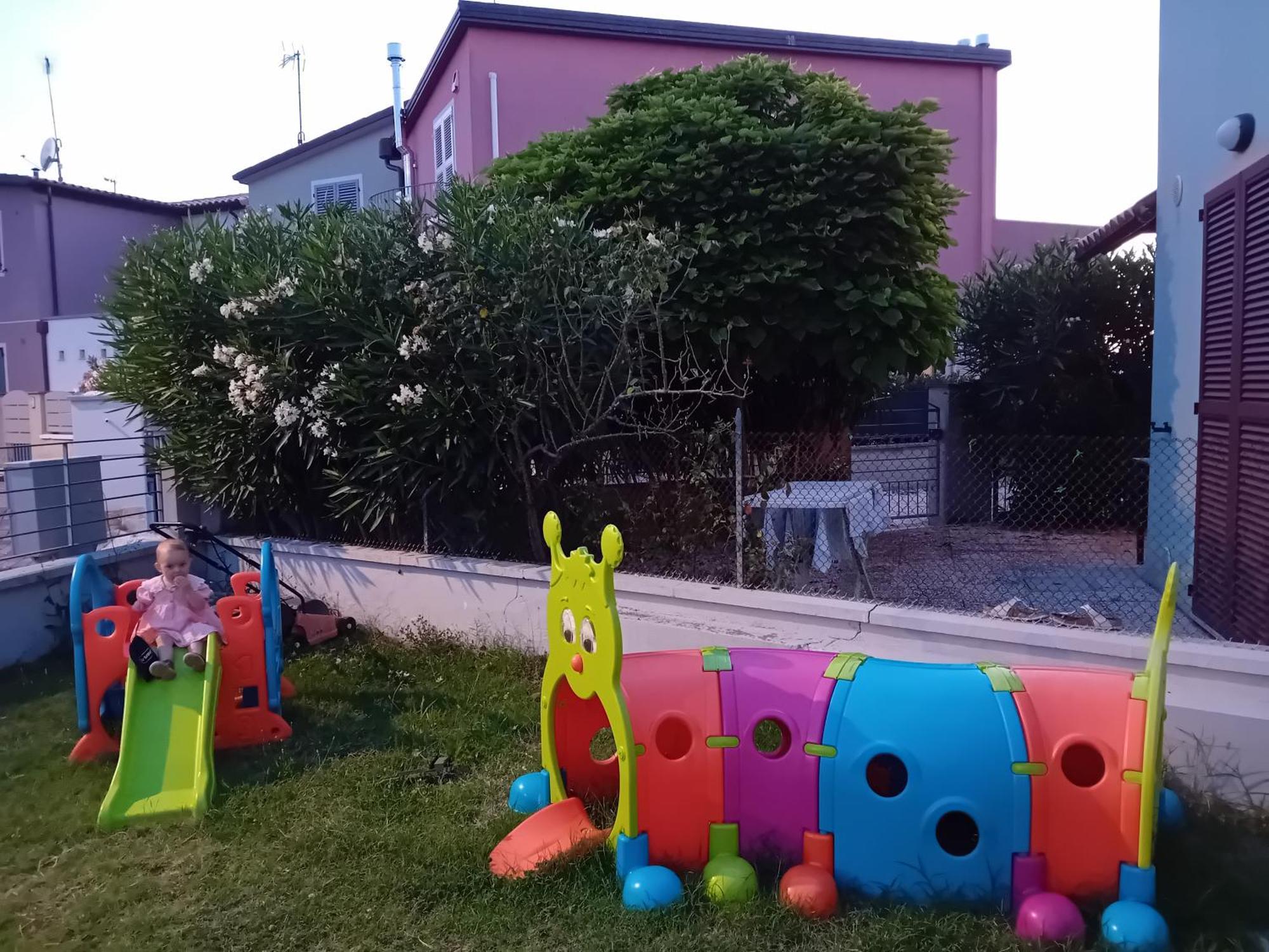 B&B Tra Colline Marchigiane - Sauna E Piscina San Giorgio di Pesaro Eksteriør bilde